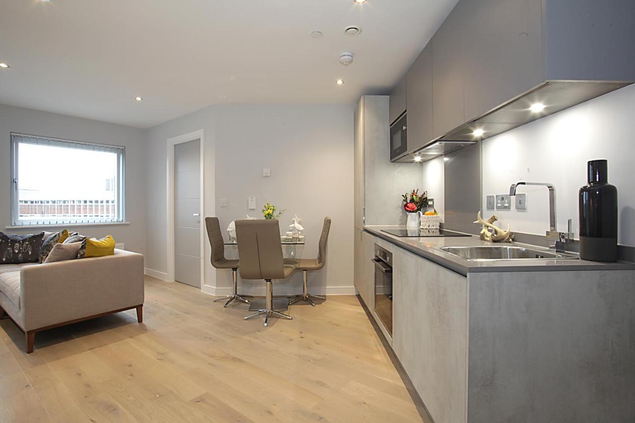 לוטון Foundry One Bedroom Apartments Close To Town Center מראה חיצוני תמונה