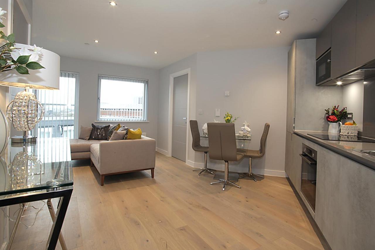 לוטון Foundry One Bedroom Apartments Close To Town Center מראה חיצוני תמונה